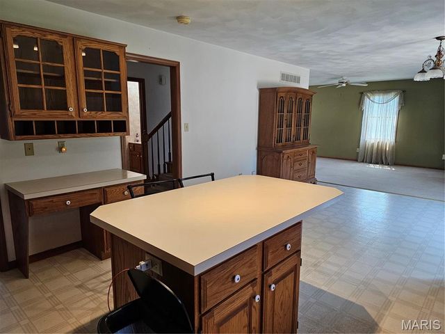 611 Brookstone Court, Freeburg, IL 62243