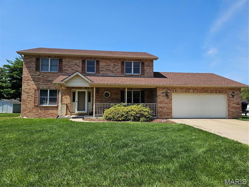 611 Brookstone Court, Freeburg, IL 62243