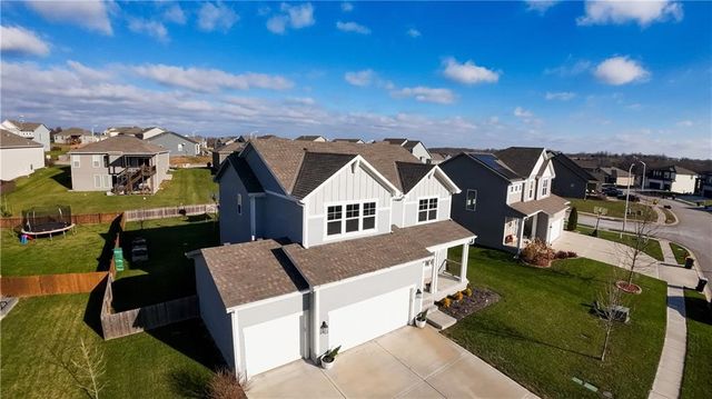 9214 NE 110th Terrace, Kansas City, MO 64157