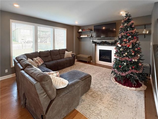 9214 NE 110th Terrace, Kansas City, MO 64157