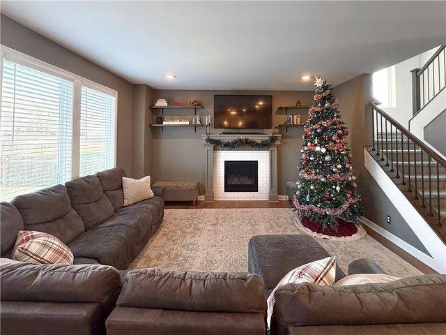 9214 NE 110th Terrace, Kansas City, MO 64157