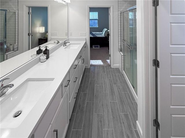 9214 NE 110th Terrace, Kansas City, MO 64157