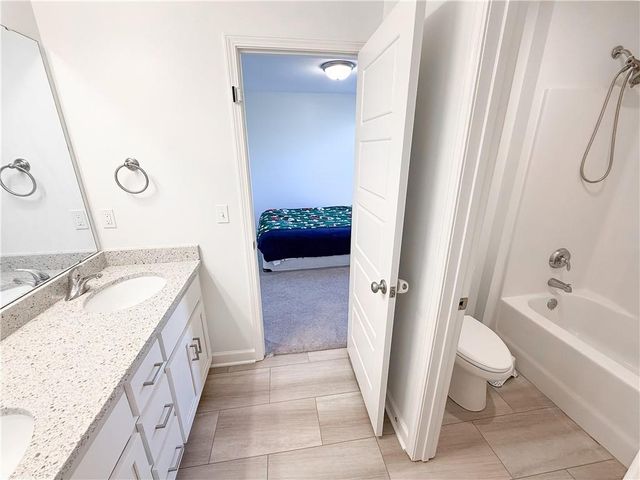 9214 NE 110th Terrace, Kansas City, MO 64157