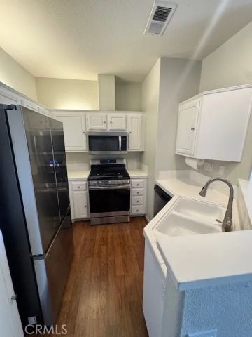 1055 S Saint Tropez Avenue, Anaheim Hills, CA 92808