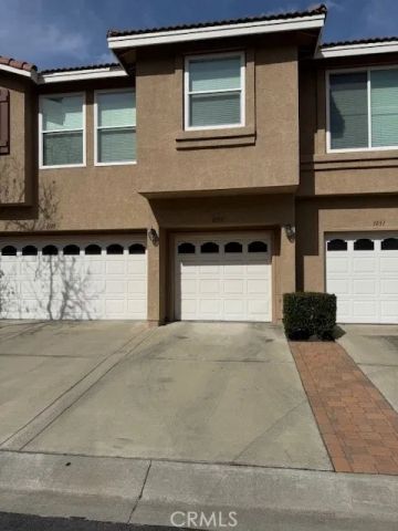 1055 S Saint Tropez Avenue, Anaheim Hills, CA 92808