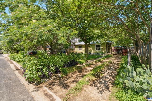 4416 Hank, Austin, TX 78745