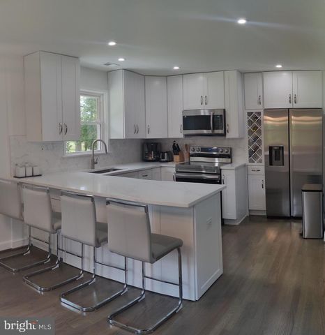 7312 GENE ST, Alexandria, VA 22315