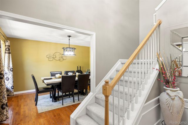 9778 Ravenshire Drive, Ypsilanti, MI 48198