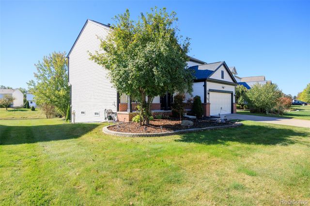 9778 Ravenshire Drive, Ypsilanti, MI 48198