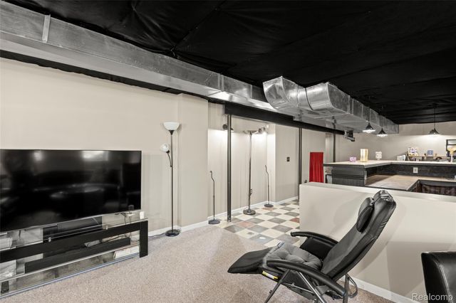 9778 Ravenshire Drive, Ypsilanti, MI 48198