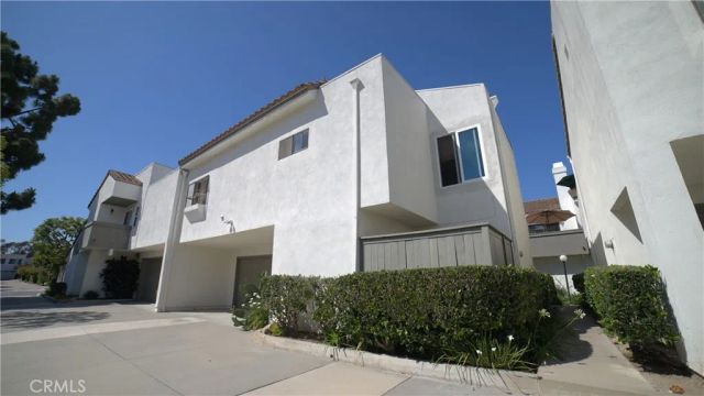 2336 Elden B, Costa Mesa, CA 92627