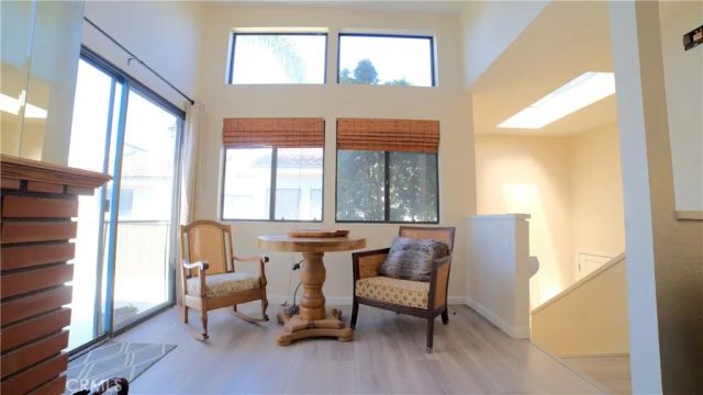 2336 Elden B, Costa Mesa, CA 92627