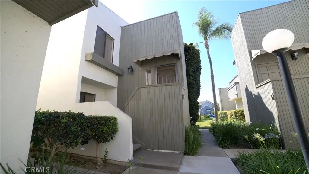 2336 Elden B, Costa Mesa, CA 92627