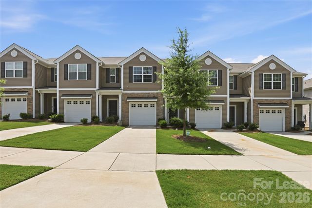 7109 N Mills Road, Charlotte, NC 28216