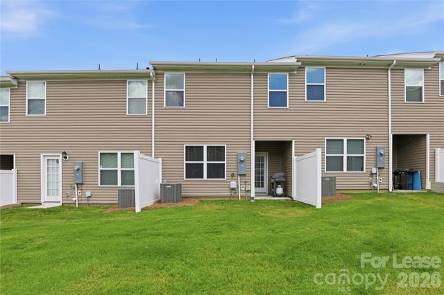 7109 N Mills Road, Charlotte, NC 28216