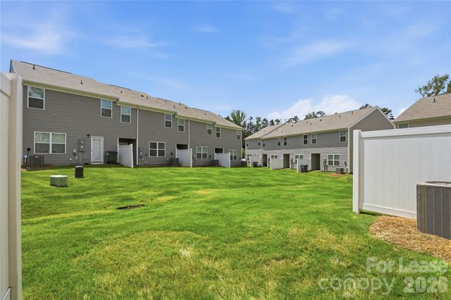 7109 N Mills Road, Charlotte, NC 28216