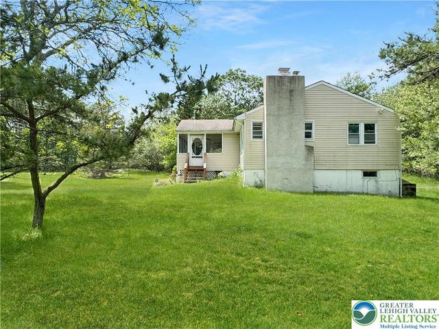183 Island Drive, Tobyhanna Twp, PA 18334