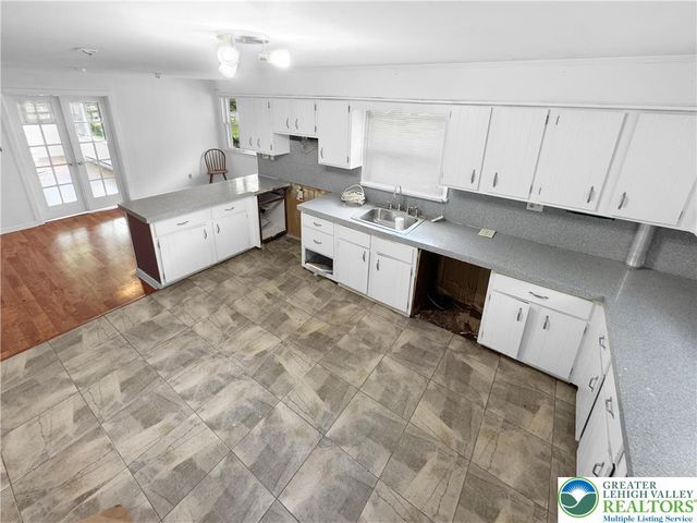 183 Island Drive, Tobyhanna Twp, PA 18334