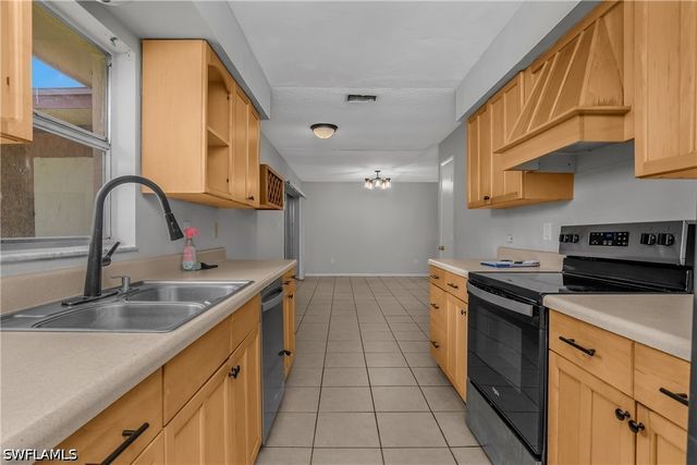 13343 Second ST, Fort Myers, FL 33905