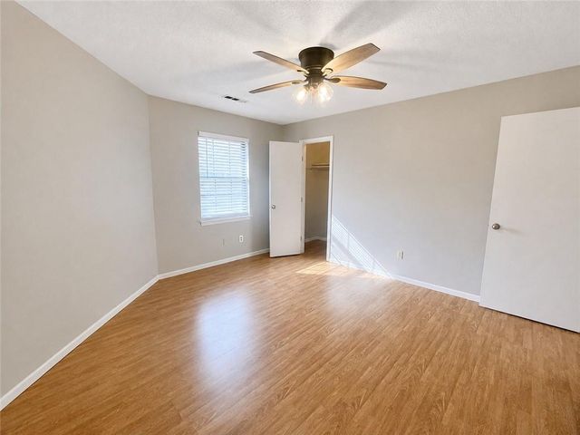448 NE Churchill Street, Lee's Summit, MO 64086
