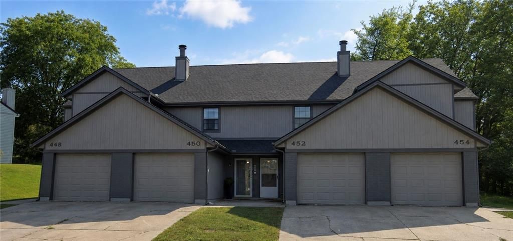 448 NE Churchill Street, Lee's Summit, MO 64086