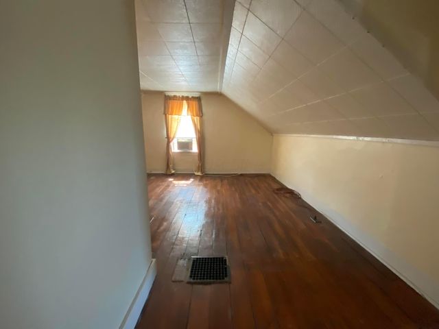 281 E Central Avenue, Delaware, OH 43015