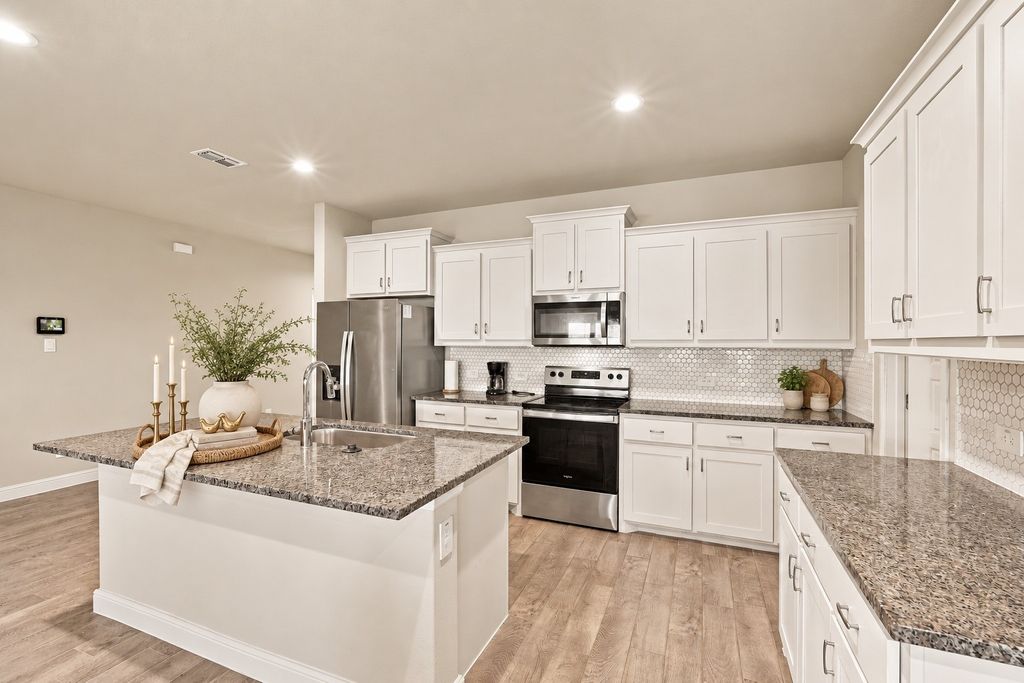 1709 Central Park Drive, Alvarado, TX 76009 — photo 5
