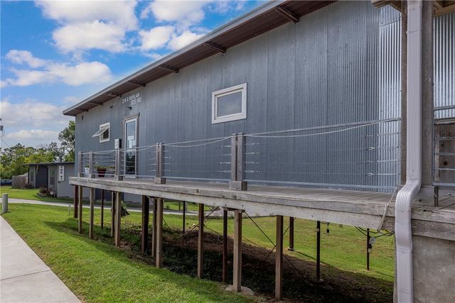 216 E Poplar Street 102, Rogers, AR 72756