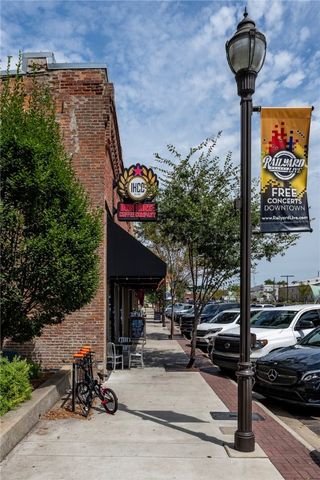 216 E Poplar Street 102, Rogers, AR 72756