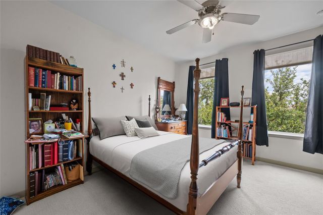 505 Jackson Hill Street 206, Houston, TX 77007