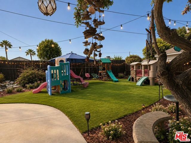 6525 Wilkinson Avenue, Los Angeles, CA 91606