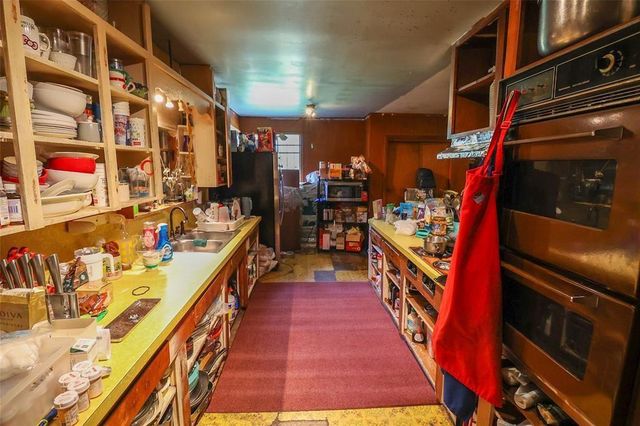 313 E Tidwell Road, Houston, TX 77022