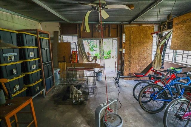 313 E Tidwell Road, Houston, TX 77022