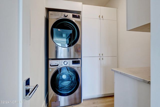 2 Marina Street Apt B, Wrightsville Beach, NC 28480