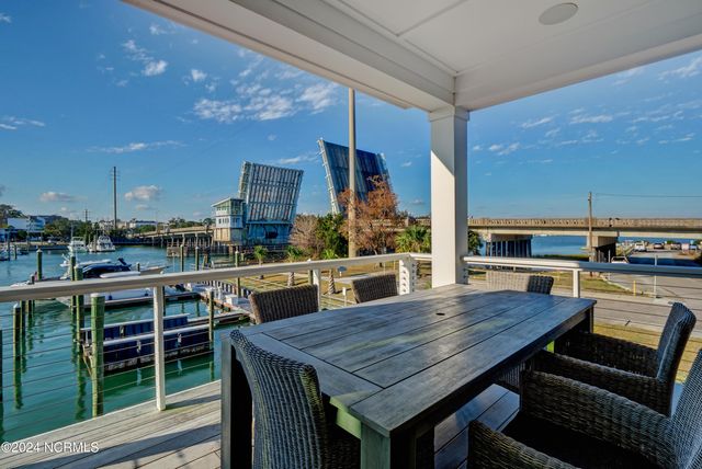2 Marina Street Apt B, Wrightsville Beach, NC 28480