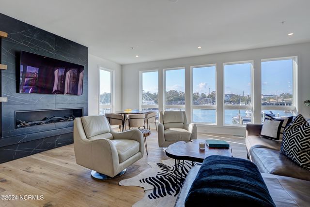 2 Marina Street Apt B, Wrightsville Beach, NC 28480