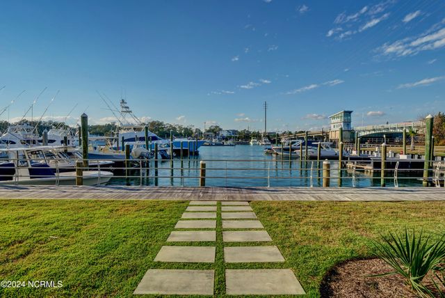 2 Marina Street Apt B, Wrightsville Beach, NC 28480