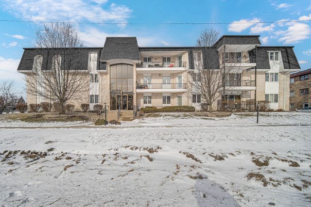18559 Escanaba Avenue 201, Lansing, IL 60438