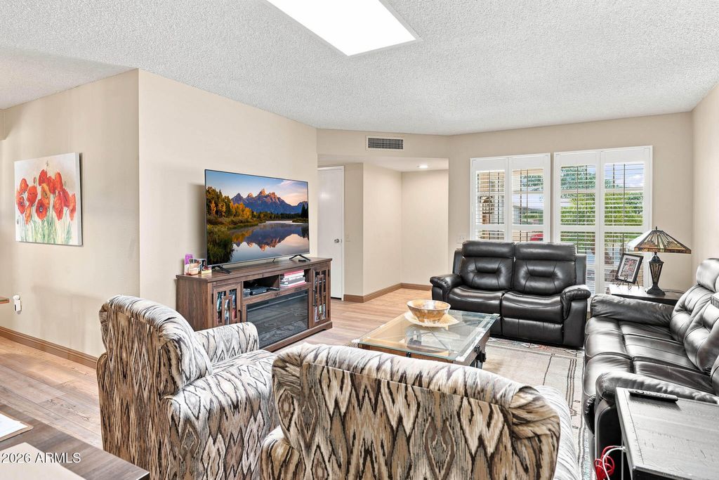 10822 W SANTA FE Drive, Sun City, AZ 85351 — photo 5