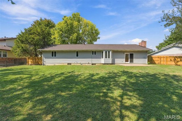 1727 Meadow Lane, Edwardsville, IL 62025