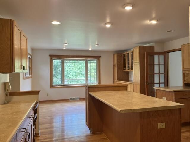 S80W36100 Oak Ridge DRIVE, Eagle, WI 53119