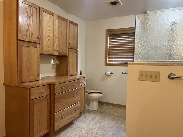 S80W36100 Oak Ridge DRIVE, Eagle, WI 53119