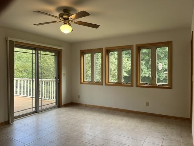 S80W36100 Oak Ridge DRIVE, Eagle, WI 53119