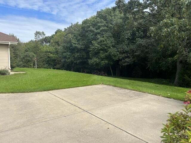 S80W36100 Oak Ridge DRIVE, Eagle, WI 53119