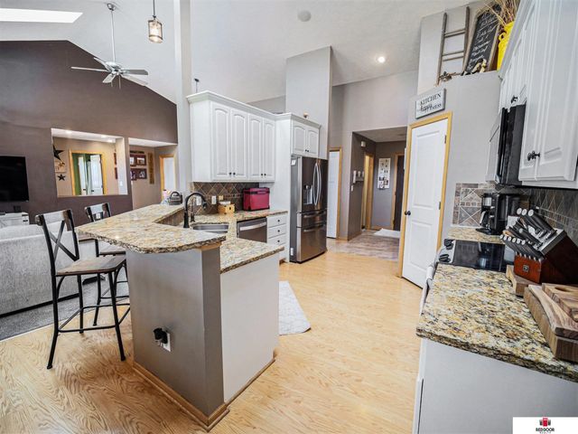 61032 732nd Road, Sterling, NE 68443