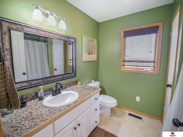 61032 732nd Road, Sterling, NE 68443