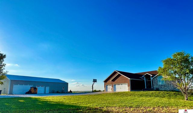 61032 732nd Road, Sterling, NE 68443