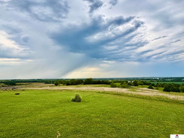 61032 732nd Road, Sterling, NE 68443