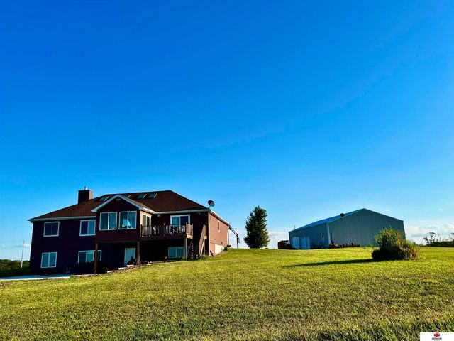 61032 732nd Road, Sterling, NE 68443