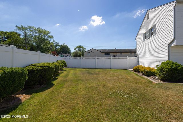 1 Brixton Place, Neptune Township, NJ 07753